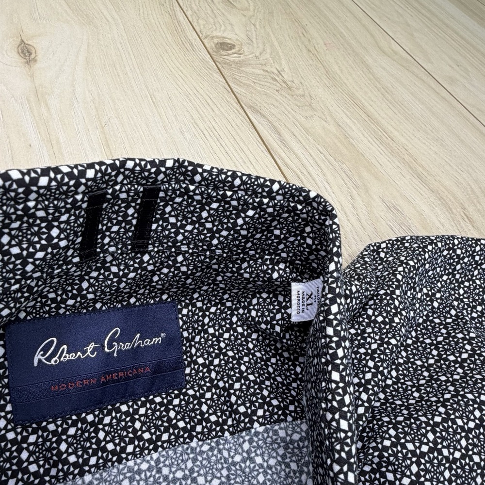 Robert Graham Mens Geometric Black Long Sleeve Dress Shirt XL Tailor Fit NWT - Picture 7 of 12